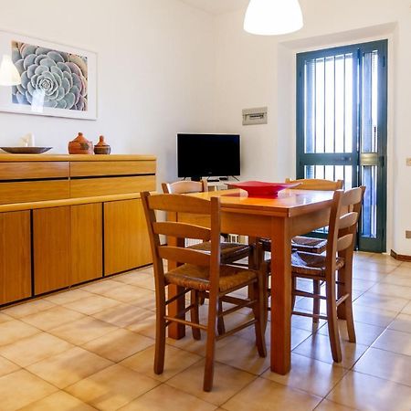 カスティリオーネ・デッラ・ペスカーイアCasa Andreaアパートメント エクステリア 写真