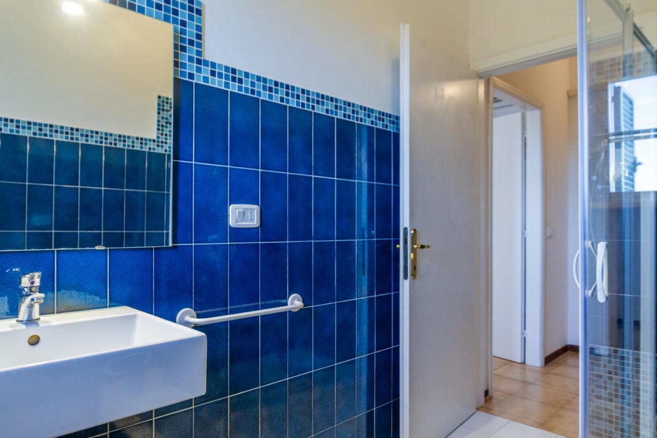 カスティリオーネ・デッラ・ペスカーイアCasa Andreaアパートメント エクステリア 写真